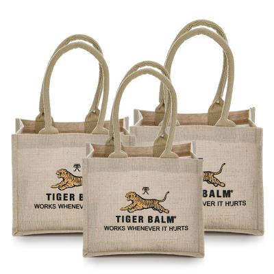 China Storage Bag Can Be Custom Printed Text Pattern Waterproof Reusable Canvas Tote Bag for sale