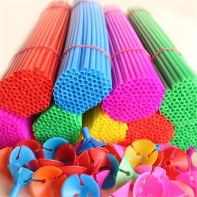 China Gift Toy 100 Pieces/Set 32cm Plastic Balloon Stick Holder For Birthday Balloon Support Rod Balloons Decorative Props for sale