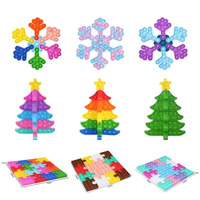 China New DIY Popular Party Bubble Toy Custom Popper Christmas Popping Christmas Tree Sensory Stirrer of Decoration for sale