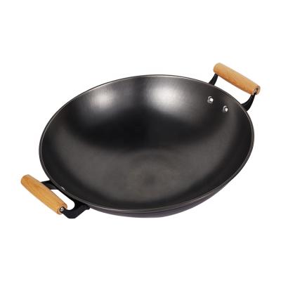 China Sustainable High Quality Cookware Set Cast Iron Wok With Two Oak Ear Cooking Wok Pot for sale