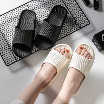 China New soft lightweight women and non-slip slippers home indoor bathroom soft EVA leisure unique men summer comfortable slippers for sale