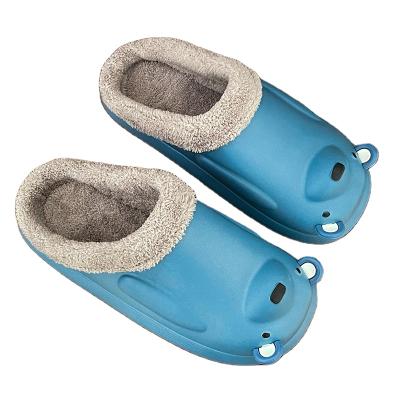 China Lightweight Men's Autumn And Winter Outdoor Slippers Waterproof Slippers Thick Indoor Household Plush Soles Non-slip Bedroom Slippers for sale