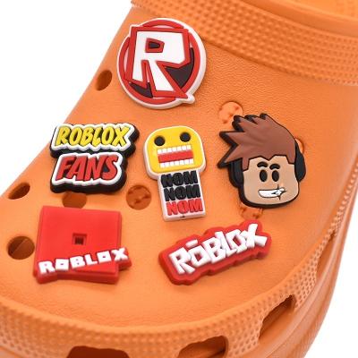 China Clog Charm New Design Custom Game Fang Charms ROBLOX Shoe Accessories Party Boy Gift Shoe Charms for sale