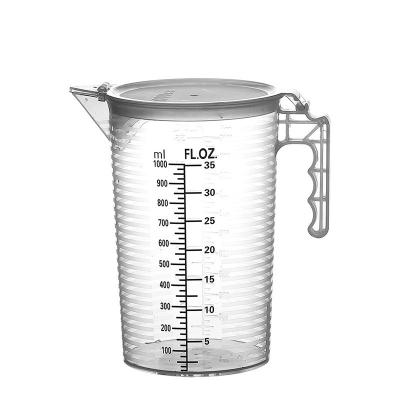 China New Design Sustainable Black Graduated Measuring Cup, PP Plastic Material With Lid And Handle Measuring Container for sale