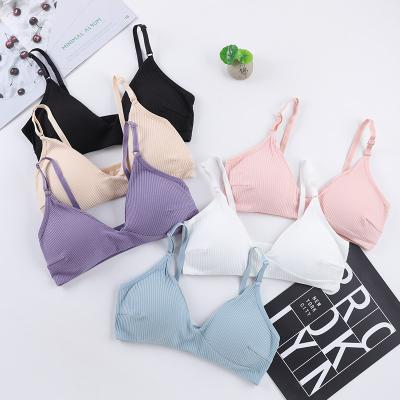 China 2021 New Design Comfortable Cotton Bralette French Fancy Sexy Breathable Triangle Teen Bra for sale