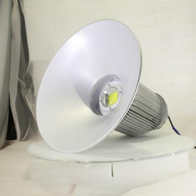 China Las solas altas lámparas ahorros de energía de la bahía del microprocesador 240W LED refrescan CRI blanco 90 en venta