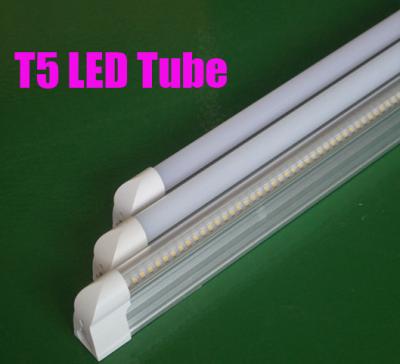 China Reinweiß 5000K 28W T5 6 LED-Fuß Rohr-3000Lm, 1800mm LED Leuchtröhre zu verkaufen