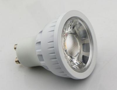 China Caliente los proyectores interiores blancos Dimmable, bombilla de 3500K 6W LED del alto punto del lumen LED en venta