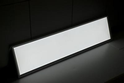 China 3600lm 3200K calientan la luz blanca 40Watt, el panel 300x1200 de la pantalla plana del LED del LED en venta