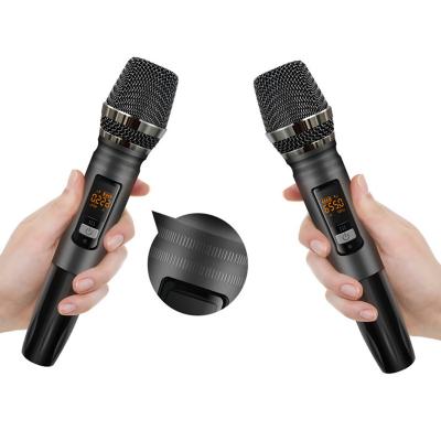 China Handheld Microphone Dual Dynamic Wireless Microphone Handheld Microphone For Singing Speech Or Church Karaoke for sale