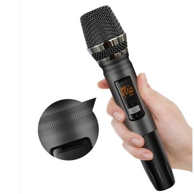 China Hot Selling Metal Handheld Chargeable Material Wireless Microphone Handheld Microphone for sale