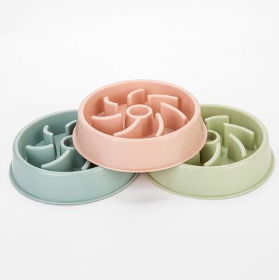 China Automatic Fun Maze Pet Bowl Plastic Slow Feeder Anti Clogging Feeder Prevent Bloating Feeding Plastic Dog Pet Food Bowl for sale