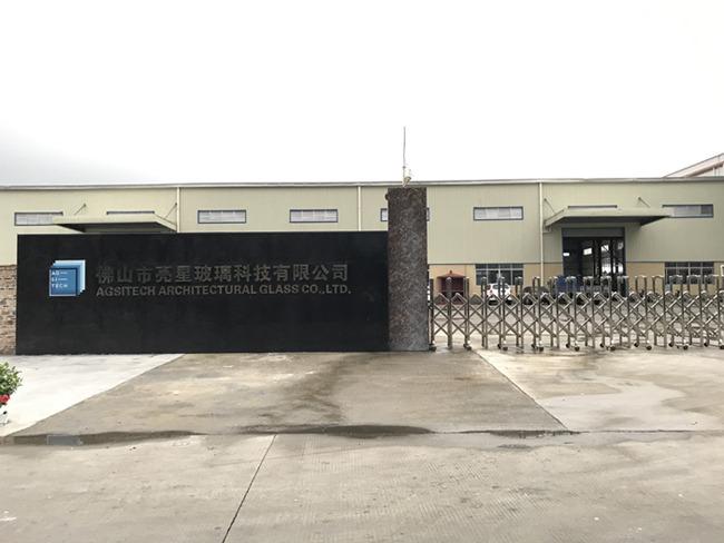 Verified China supplier - Foshan Liangxing Glass Technology Co., Ltd.