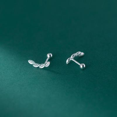 China Free Hot Silver Plated Sterling Silver Leaf Stud Earrings S925 Lead Free Ebay Sale Twisted Leaf Earring For Sister for sale