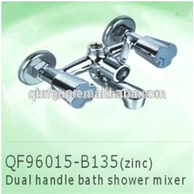 China Thermostatic Faucets zinc double handle bath shower faucet,musluk,european bath faucet with ISO9001Certificate approved,made in china for sale