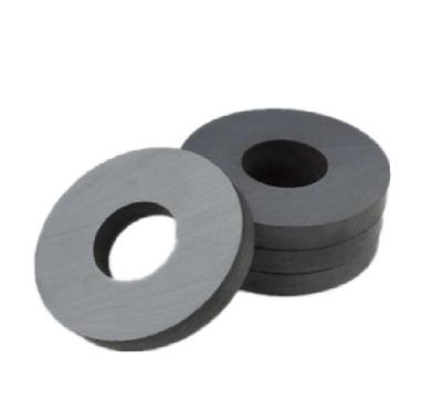 China Aangepaste OEM Ring Ferrite Magnets Y35 Anticorrosieve Louderspeaker Magnetische Ferrietring Te koop