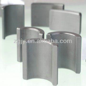 中国 Customized Magnetizing Ferrite Block Magnets for Industrial Applications 販売のため