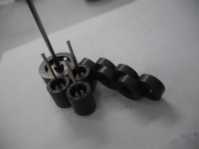 China Kundengebundenes 6Fe2O3 Spritzen verschiedenen BLDC Dauermagnet den Rotor des Magnet- zu verkaufen