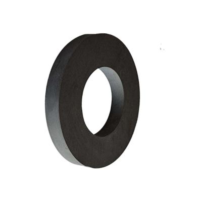 Cina Iso TS16949 Ring Shaped Magnet di Ring Magnet Y30H della ferrite di GS del Br 4300 in vendita