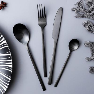 China Viable Retail 4 Pcs Flatware Christmas Gift Set Black Mirror Polishing Matte Black PVD Cutlery Set of 4 for sale