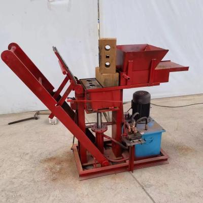 China Manual Clay Brick Making Machine Diesel Hydraulic Burn-Free Hollow Brick Making Machine zu verkaufen