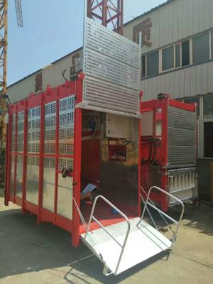 China Passenger Lift 2Ton capacity for passenger and  Building Material , Construction hoist for sale