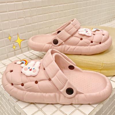 China Round Clogs Factory Wholesale 2022 Eva Sandals Nurse Clogs Outdoor Home Shoes Slippers For Women for sale