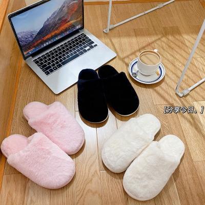 China Damping Fluffy Slides Slippers Winter Sale Women Cotton Cute Fur Simple Warm Casual Indoor Home Slippers For Ladies for sale