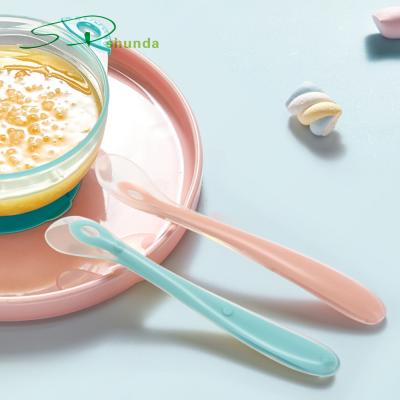 China With Silicone Free Non-Toxic Safe Non-Toxic Soft Baby Training BPA Food Grade BPA Feeding Spoon Free Newborn/Without Suction Cup for sale