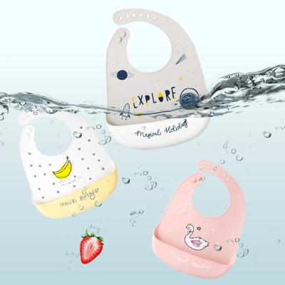 China BPA Free Colors Double Waterproof Soft Silicone Banana Pattern Durable Adjustable Bibs Easy Clean Baby Bib For Babies And Toddlers for sale