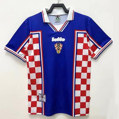 中国 ジャージー レトロの速い乾燥したポリエステル レトロのサッカーのキット 販売のため