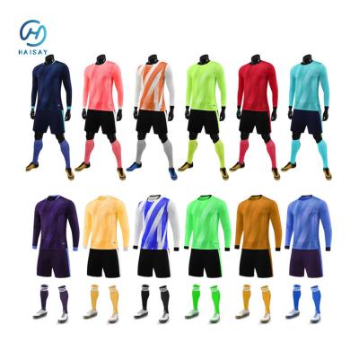 China Cutting-Edge Soccer Jerseys Experience the Difference with Our Innovative Design for sale