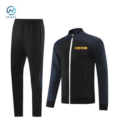 China Football Training Tracksuit Jerseys with Lightweight Breathable Fabric and Team Logo for sale