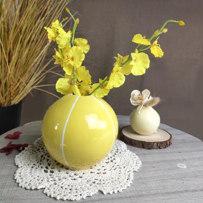 China Rustic Simple Shape Design Ceramic Ball Vase For Indoor Home Decoration for sale