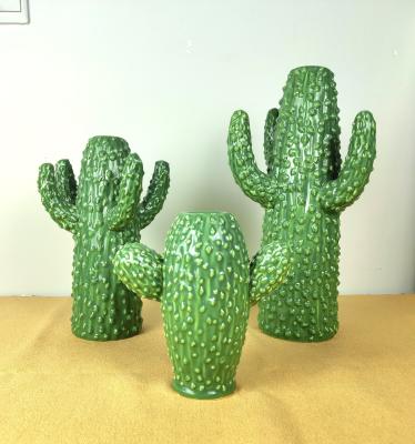 China Art Decor Cactus Design Ceramic Flower Vase for Living Room Decor for sale