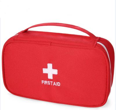 Cina Empty First Aid Bag Outdoor Emergency Bags Backpacking  Vehicle Medical Bag in vendita