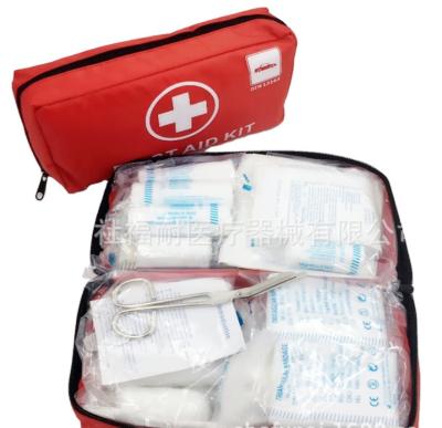 Chine Urgence Mini Car First Aid Kit pour le véhicule DIN extérieur 13164 d'approvisionnements de voyage par la route à vendre