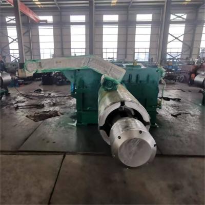 Chine Uncoiler à bobine en acier de qualité industrielle Poids maximal de bobine 10 tonnes Bouton d'arrêt d'urgence pour un fonctionnement sûr à vendre