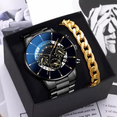 Cina 2 PCS Business Men Watches Gold Watch Luxury Business Quartz Watch Men'S Bracelet Quartz Watch Relogio Masculino in vendita