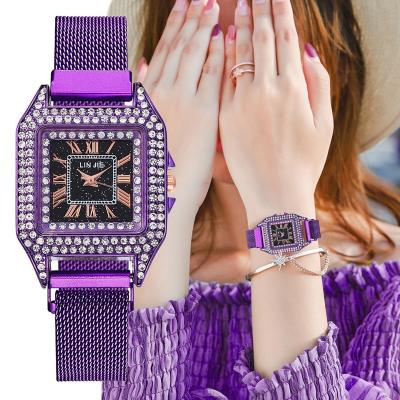 China Ladies Magnetic Starry Sky Clock Women Quartz Watch Fashion Full Diamond Female Quartz Wristwatches Relogio Feminino for sale