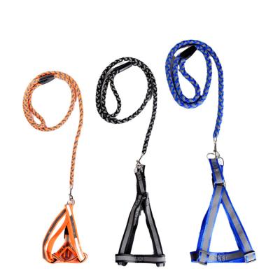 China Hot Hand Suppliers China Dogs New Products Braided Traction Rope Pet Moden Thoughtful Style Pet Traction Rope for sale