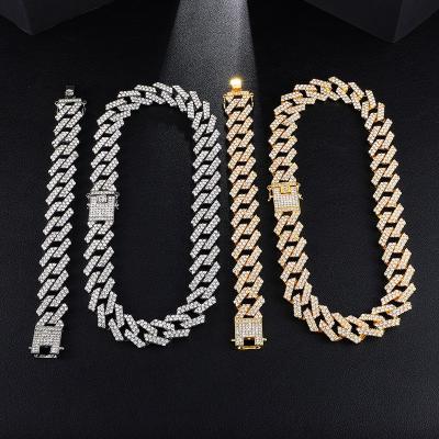 China Hiphop Width 20mm Solid 14K Gold Chain Iced Out Glass Gold Necklace Choker for sale