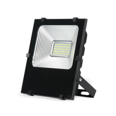 China 75Â ± Best Outdoor Solar Flood Light 5 Lens Modern Hot Selling Light Floodlight for sale