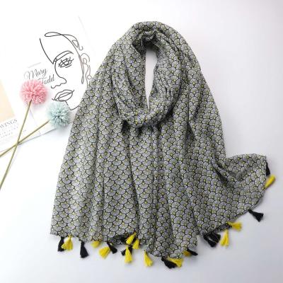 China 2022 new fashion scarves and shawls slimy women WA220030 for sale