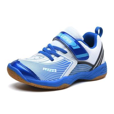 China 2022Wholesale Velcro Stain Boys And Girls Shoes Comfortable Sneakers With Luminous One Piece Badminton Shoes31-37Code Dropshipping for sale