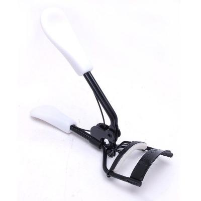 China Disposable Beauty Lash Curler Curling Easy Rebound Eyelash Shaper Make Up Tool With Rubber Handle Black White for sale