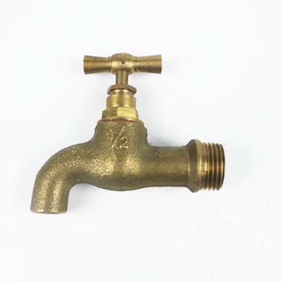 Cina High quality 1 / 2-3 / 4 universal small body brass Bib faucet in vendita