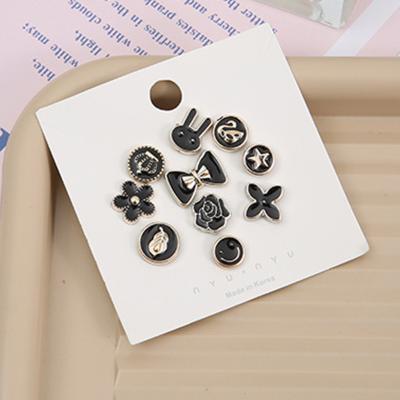 China New Design Viable Wholesale New Arrival Decorative Buttons For Clothing Accessories for sale