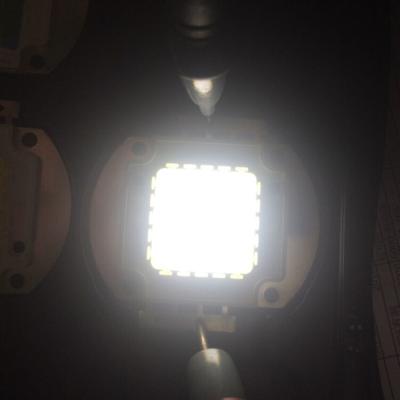 China INGAN Chip Bridgelux Epistar 30w 50w 100w Surface Mounted High Power LED Chip Datasheet for sale