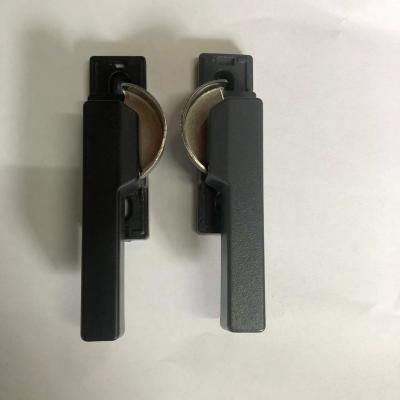 China Aluminium Window Latch Sash Lock with 88MM Handle Length and Free Sample Offered Here for sale